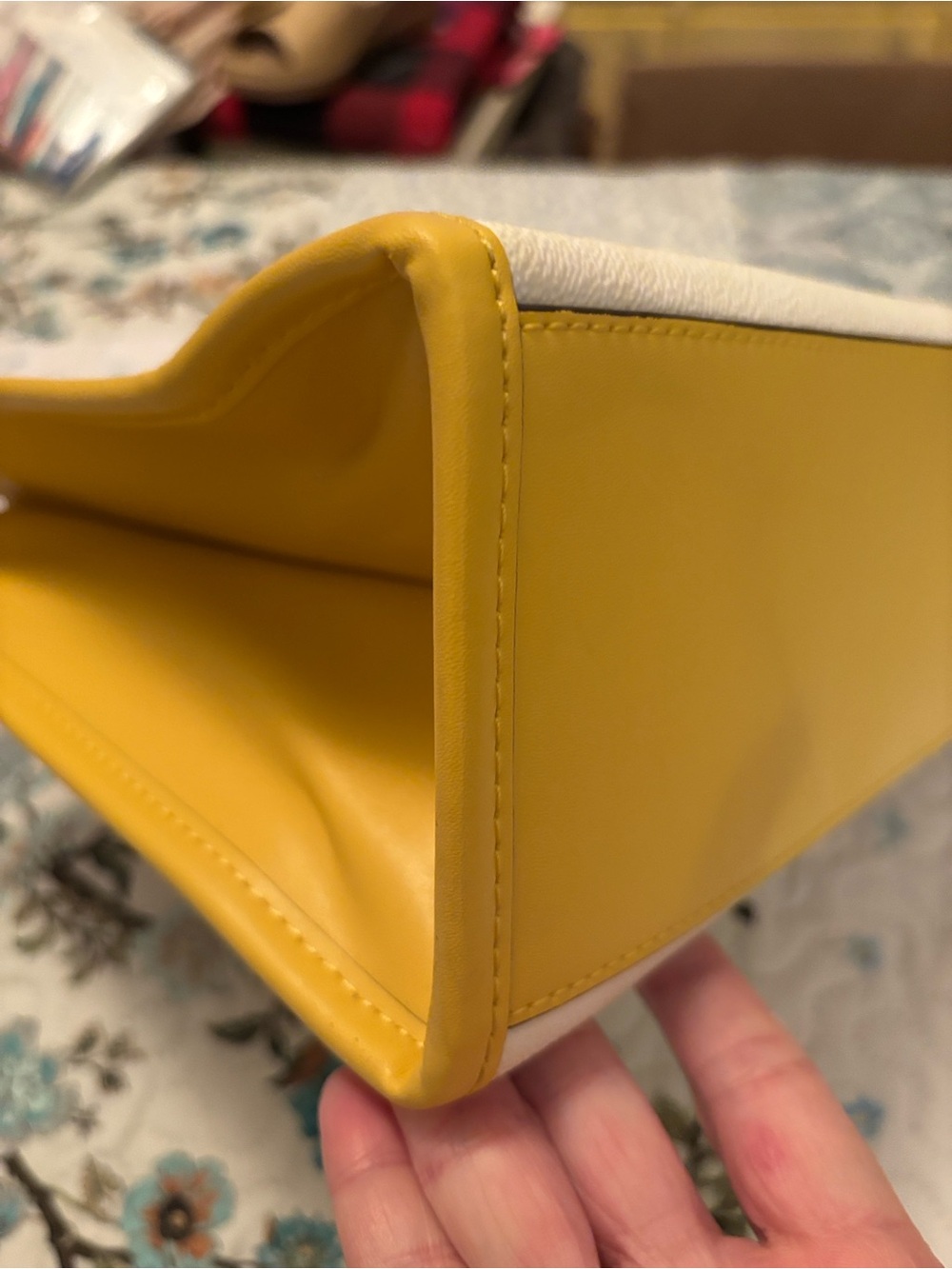 Michael Kors authentic ombre Yellow Trim Canvas Tote - Picture 10 of 16
